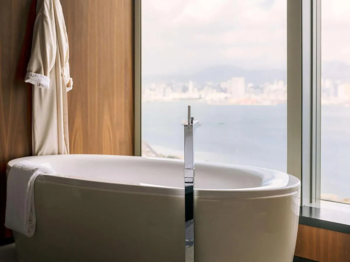 Hotel East Hongkong 5*,