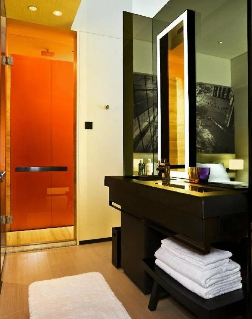Hotel East Hongkong 5*,  Chiny